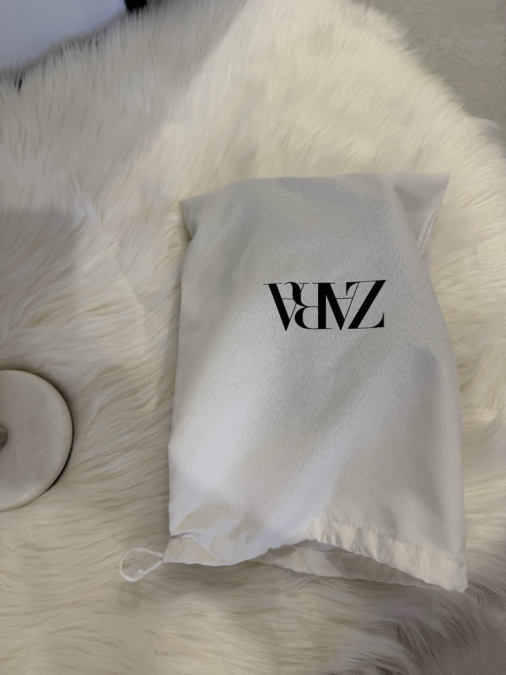 Zara Mini Bucket Bag with Metallic Gold Handle with storage bag - Picture 14 of 14